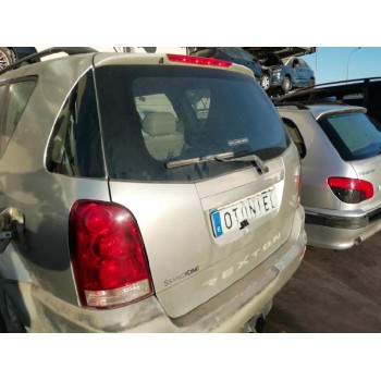 Recambio de porton trasero para ssangyong rexton 2.9 turbodiesel cat referencia OEM IAM 6400108322  6400108322