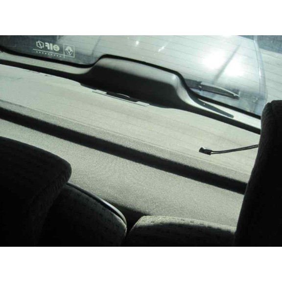 renault scenic ii del año 2005