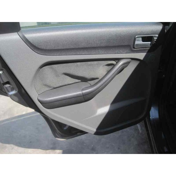 ford focus berlina (cap) del año 2006