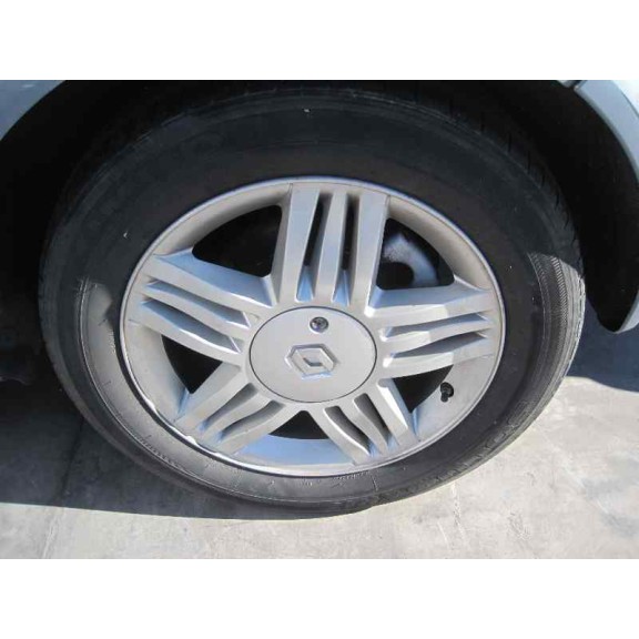 renault scenic ii del año 2005