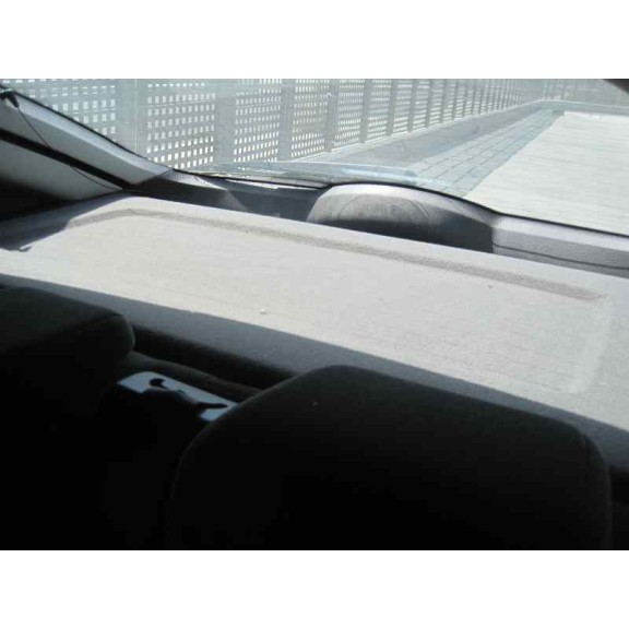 ford focus berlina (cap) del año 2006