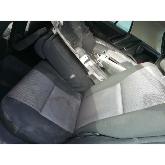 toyota corolla (e12) del año 2006