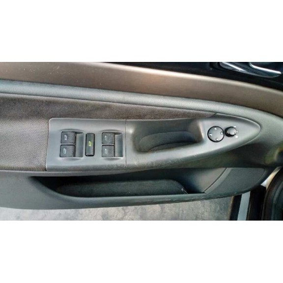 audi a4 berlina (b5) del año 2000