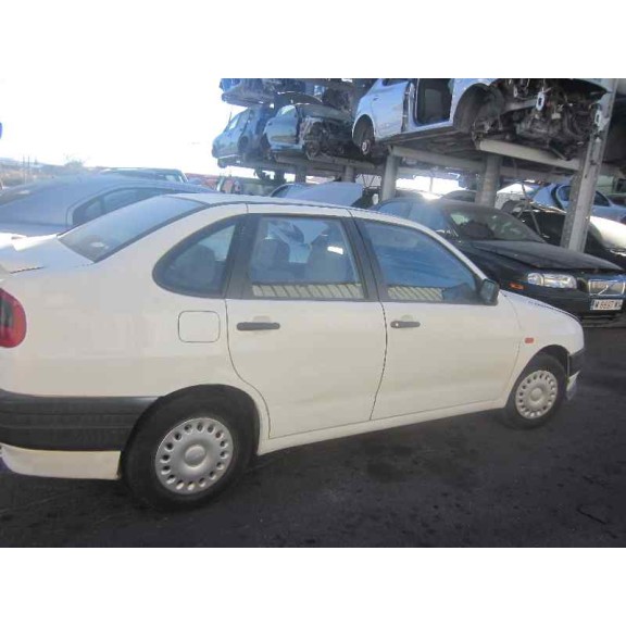 seat cordoba berlina (6k2) del año 1995