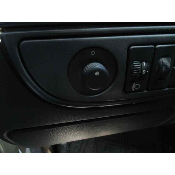 citroën xsara berlina del año 1998