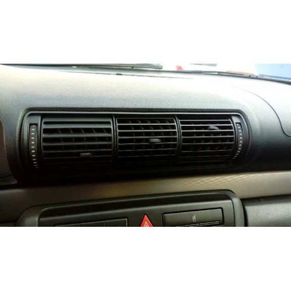 audi a4 berlina (b5) del año 2000