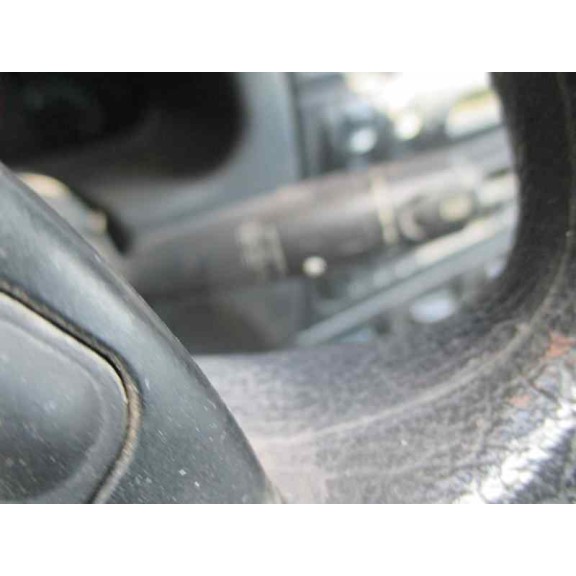 citroën xsara berlina del año 1998