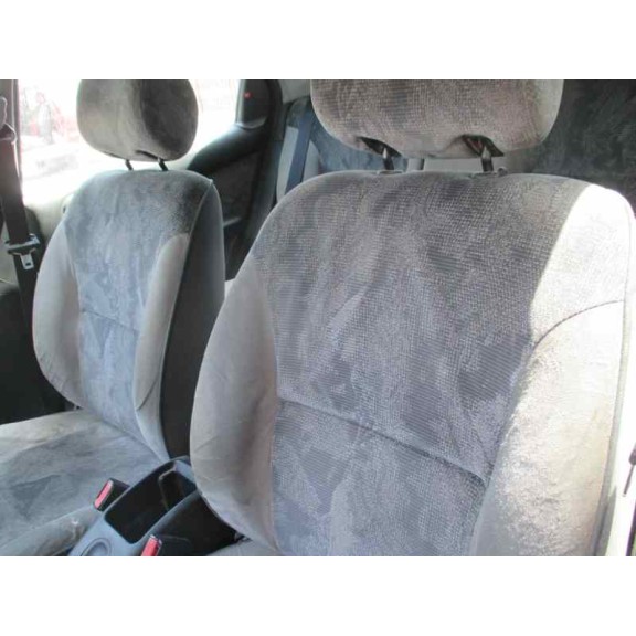 citroën xsara berlina del año 1998