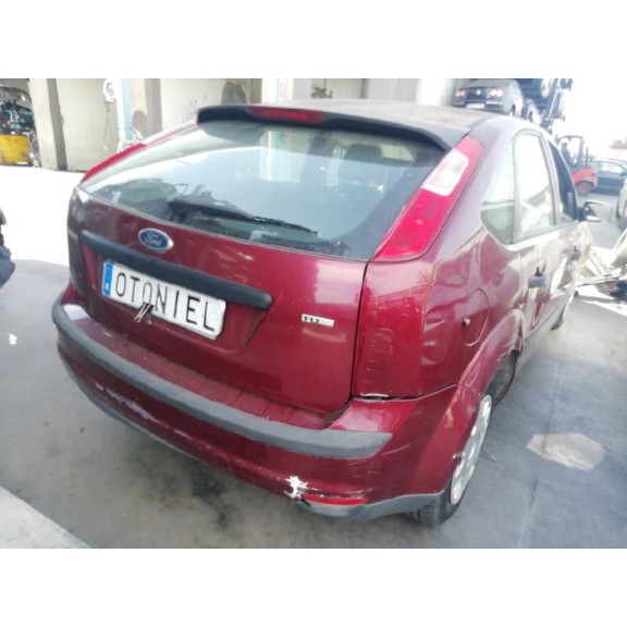 ford focus berlina (cap) del año 2005