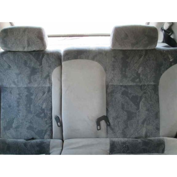 citroën xsara berlina del año 1998