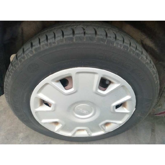 ford focus berlina (cap) del año 2005