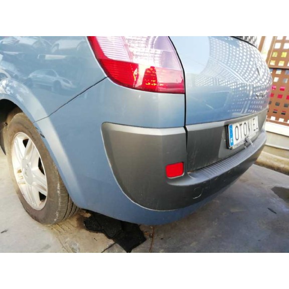 renault grand scenic del año 2004