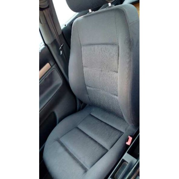 audi a4 berlina (b5) del año 2000