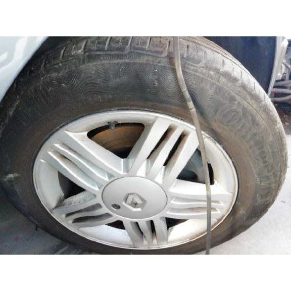 renault grand scenic del año 2004