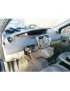 renault grand scenic del año 2004