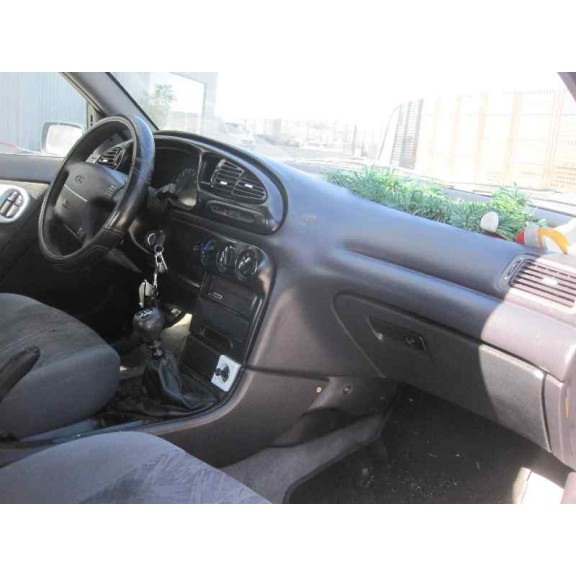 ford mondeo berlina (gd) del año 1998