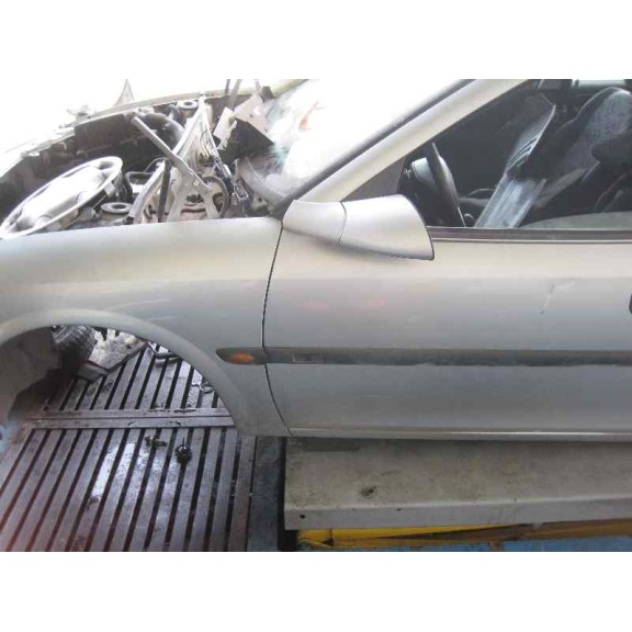 opel vectra b berlina del año 1999