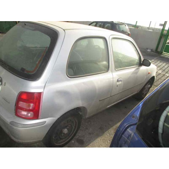 nissan micra (k11) del año 2001
