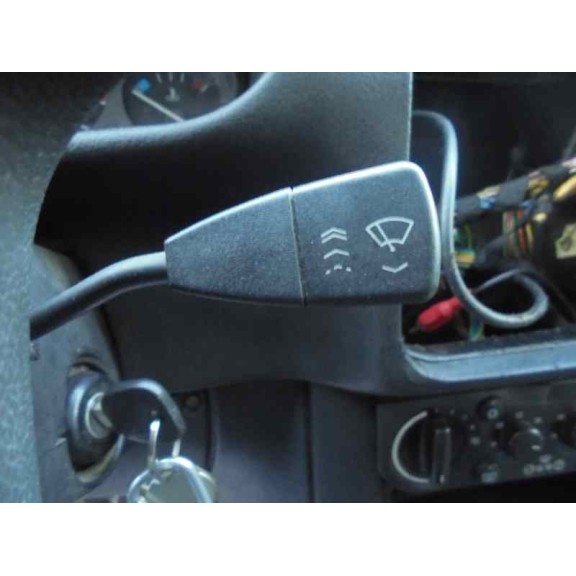 bmw serie 3 berlina (e36) del año 1999