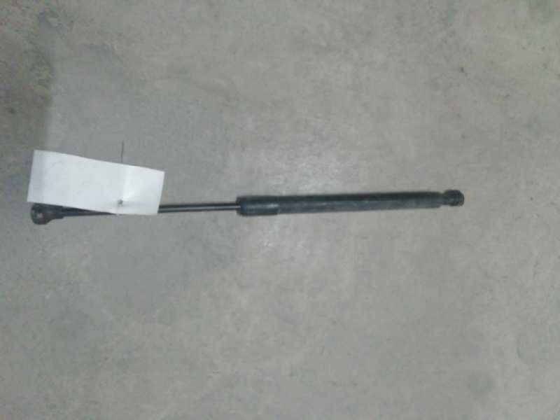 Recambio de amortiguadores capo para dacia dokker stepway referencia OEM IAM 654704175R 46 CM 445 N