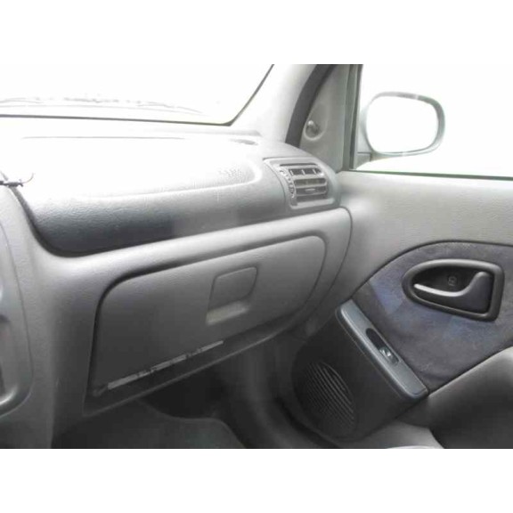 renault clio ii fase i (b/cbo) del año 1999