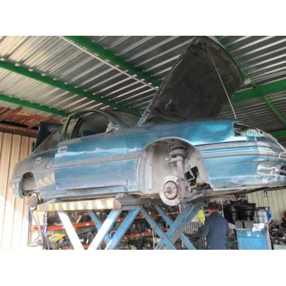 opel vectra a del año 1995