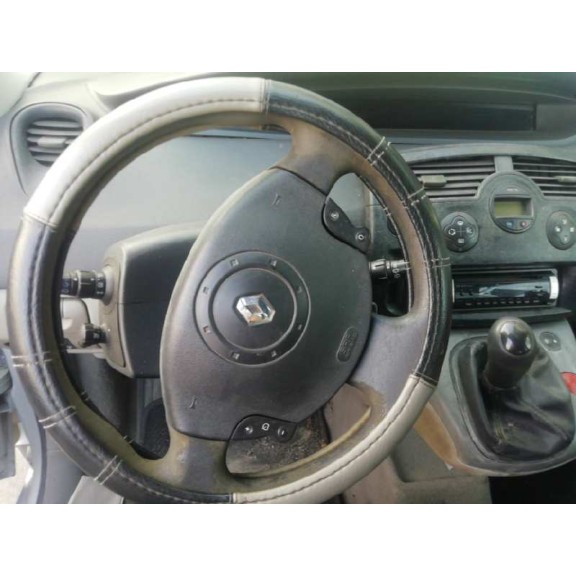 renault scenic ii del año 2005