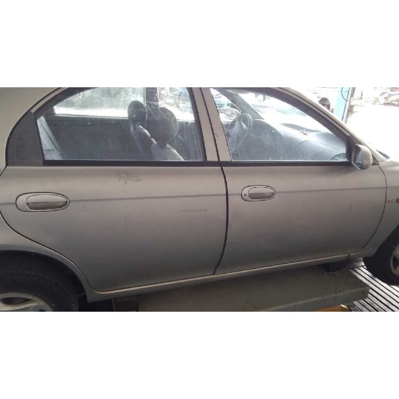 kia shuma del año 2000