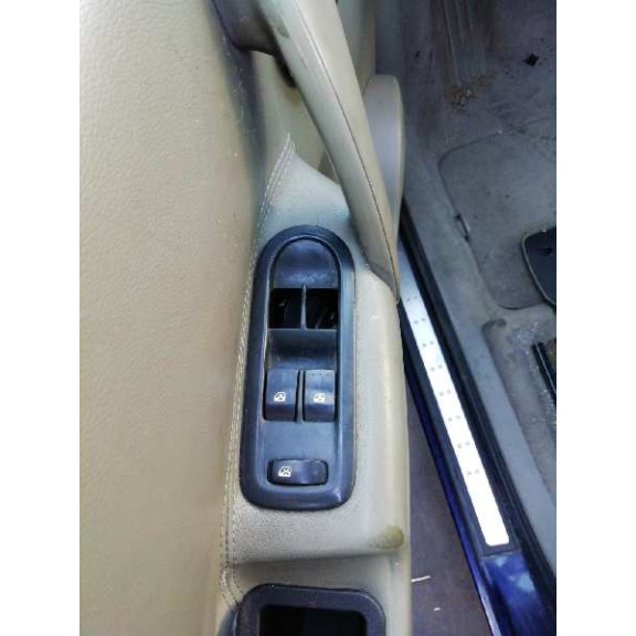 renault megane grand scenic ii del año 2005