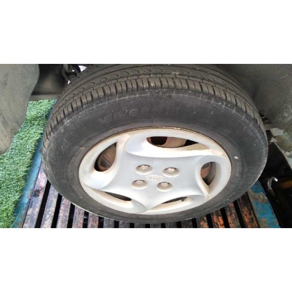 kia shuma del año 2000