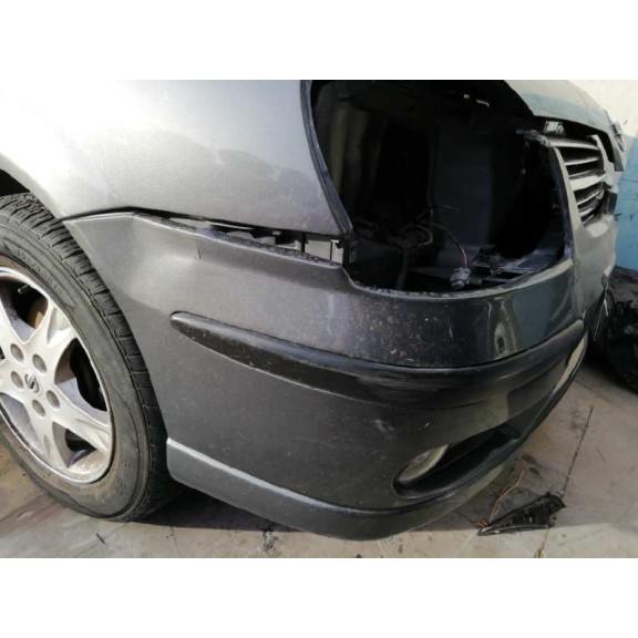 nissan almera tino (v10m) del año 2006