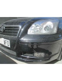 toyota avensis berlina (t25) del año 2004 2