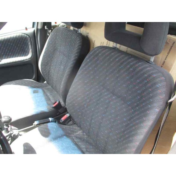 opel astra f berlina del año 1995