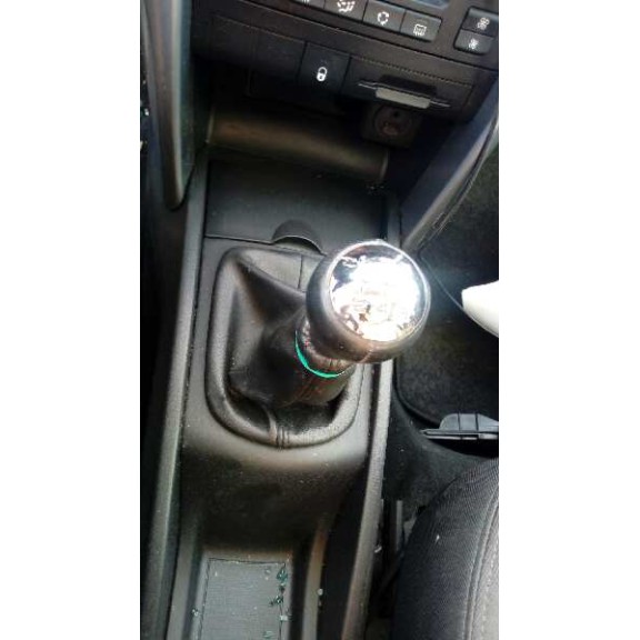 peugeot 207 sw del año 2009