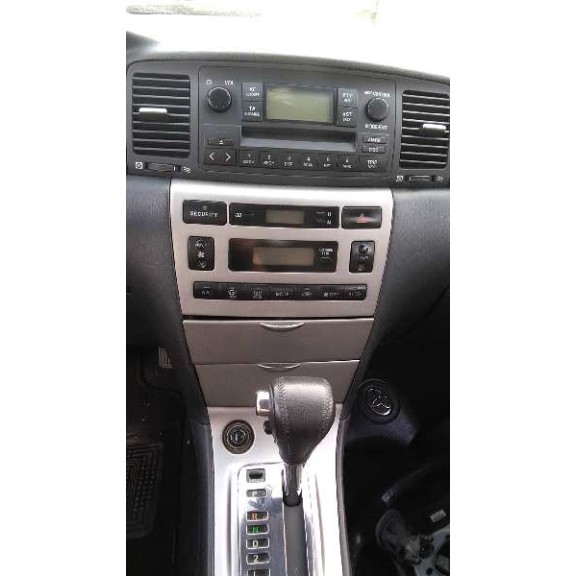 toyota corolla (e12) del año 2002