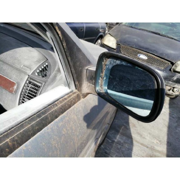 citroën xsara berlina del año 2002