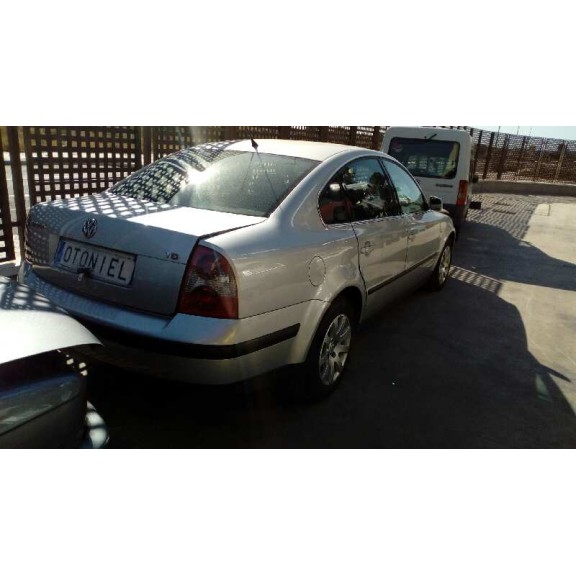 volkswagen passat berlina (3b3) del año 2001