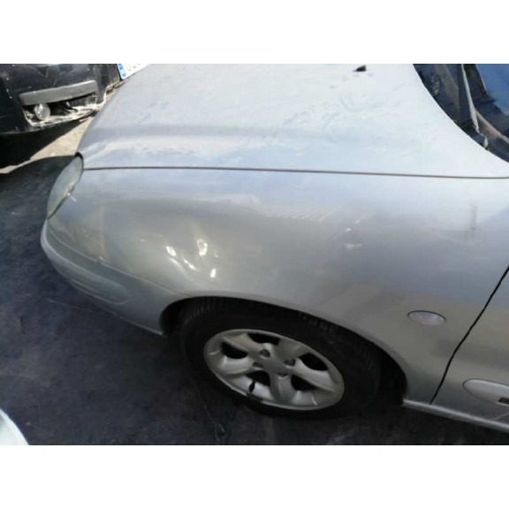 citroën xsara berlina del año 2002