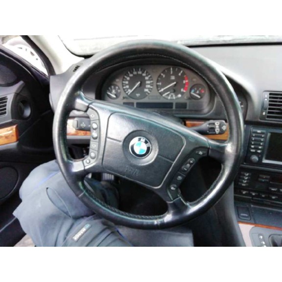 bmw serie 5 berlina (e39) del año 2004