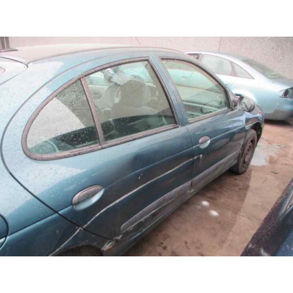 renault megane i berlina hatchback (ba0) del año 1998