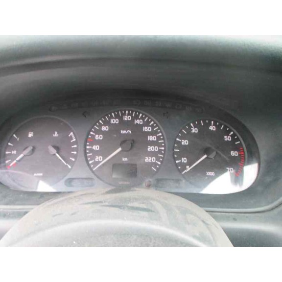 renault megane i berlina hatchback (ba0) del año 1998