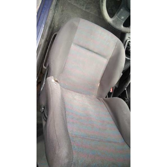 volkswagen polo berlina (6n1) del año 1998