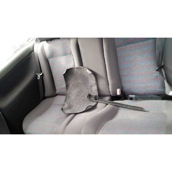 volkswagen polo berlina (6n1) del año 1998