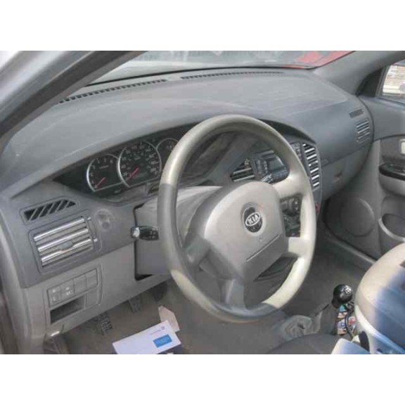 kia carens del año 2006