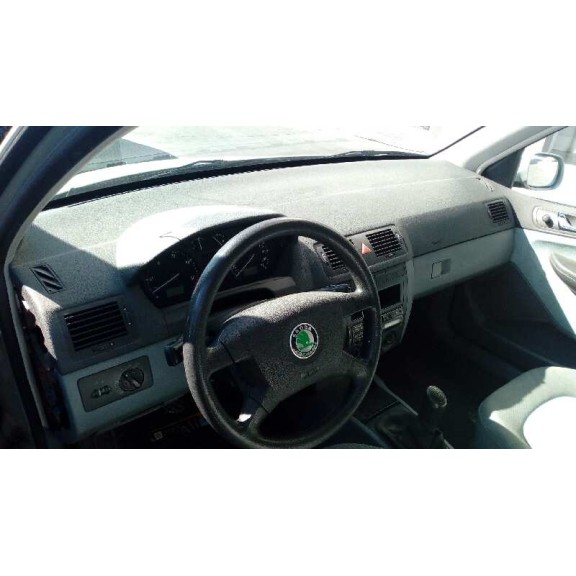 skoda fabia (6y2/6y3) del año 2000