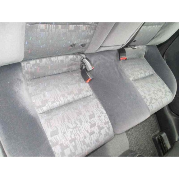 opel vectra b berlina del año 1999