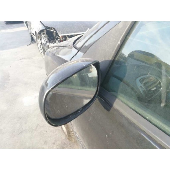 peugeot 206 berlina del año 2005