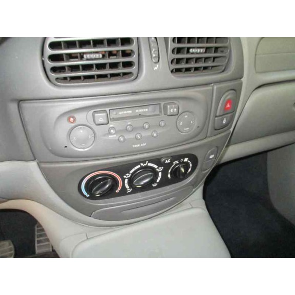 renault scenic (ja..) del año 2000