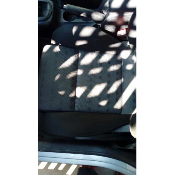 volkswagen passat berlina (3b3) del año 2001