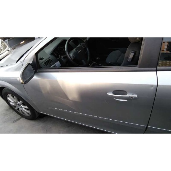 opel astra gtc del año 2006